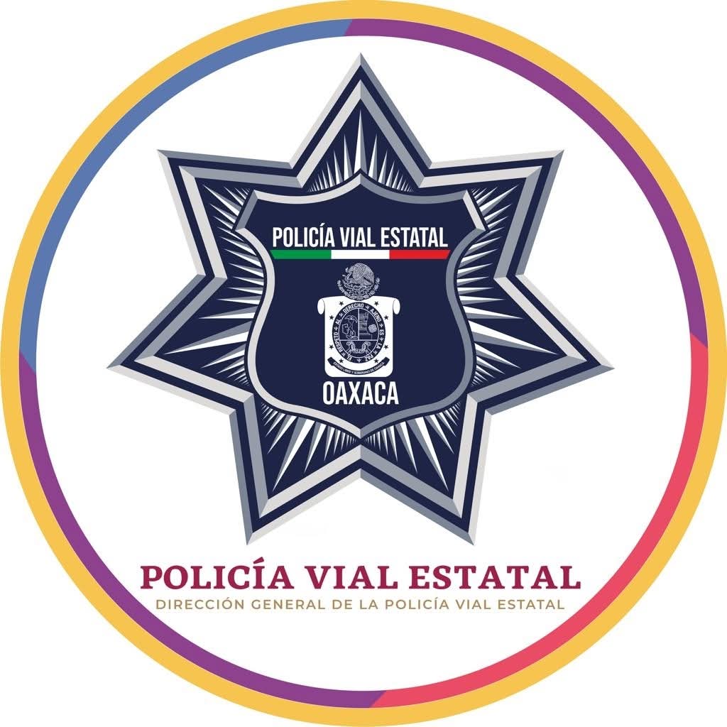*Exhorta Policía Vial a manejar con precaución por accidente en carretera Barranca Larga-Ventanilla*