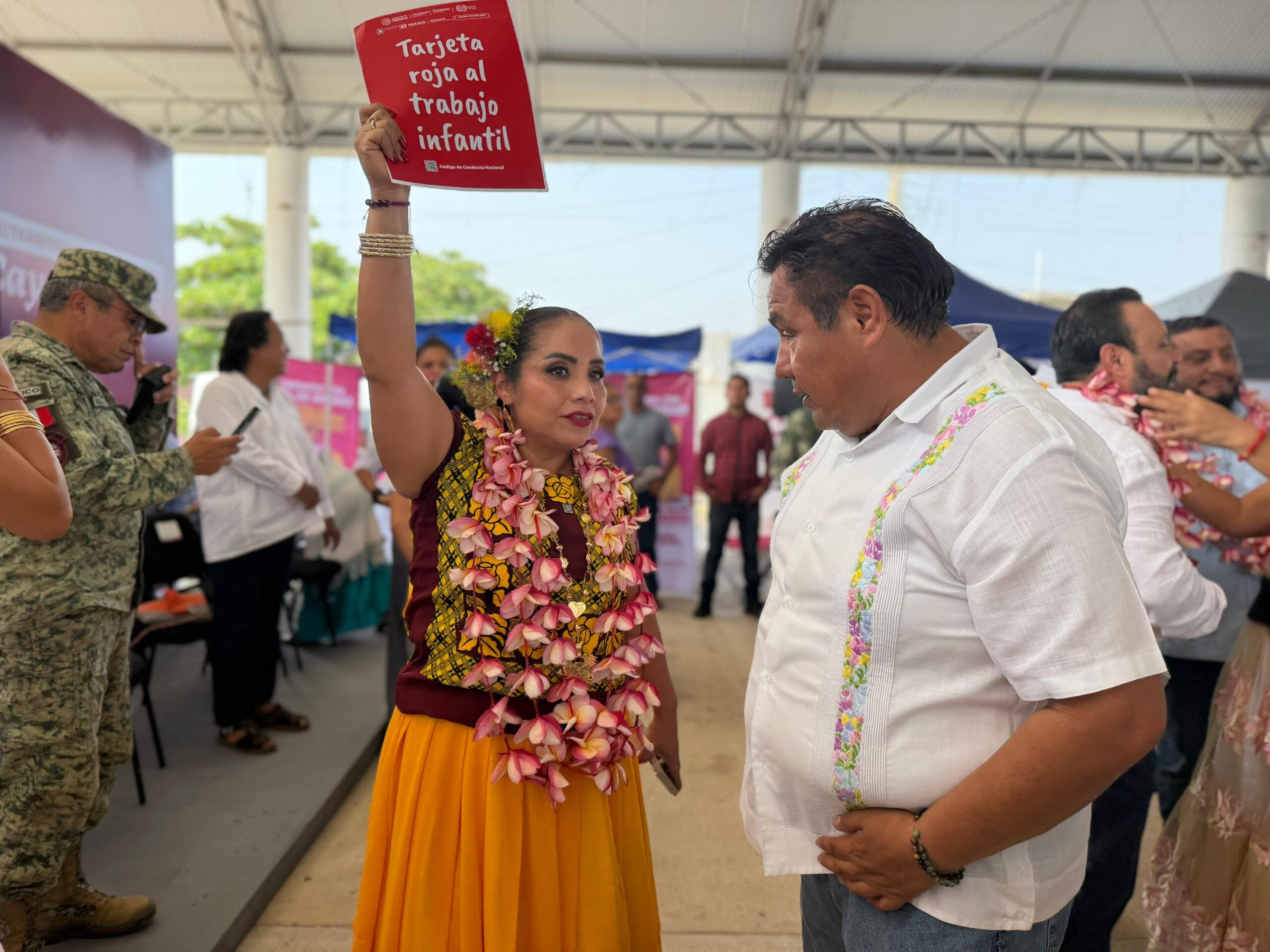 🔴  *GOBIERNO DE OAXACA SE SUMA A LA CAMPAÑA INTERNACIONAL “TARJETA ROJA AL TRABAJO INFANTIL”*