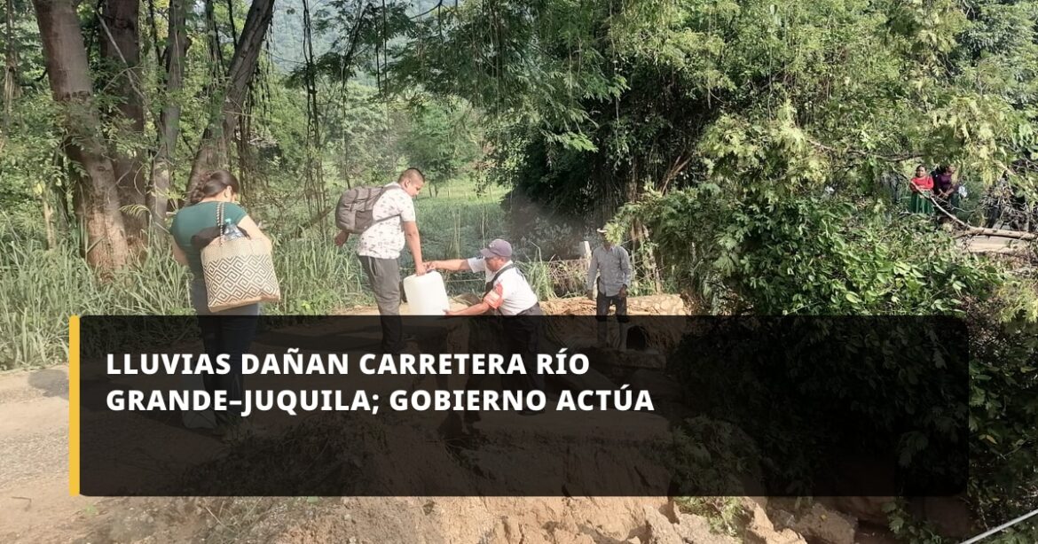 Gobierno de Oaxaca atiende afectación vial en carretera Río Grande–Juquila tras lluvias
