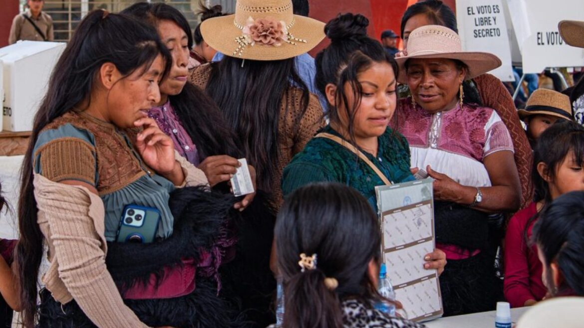 La paridad no basta: candidatas indígenas reportan mayor violencia económica